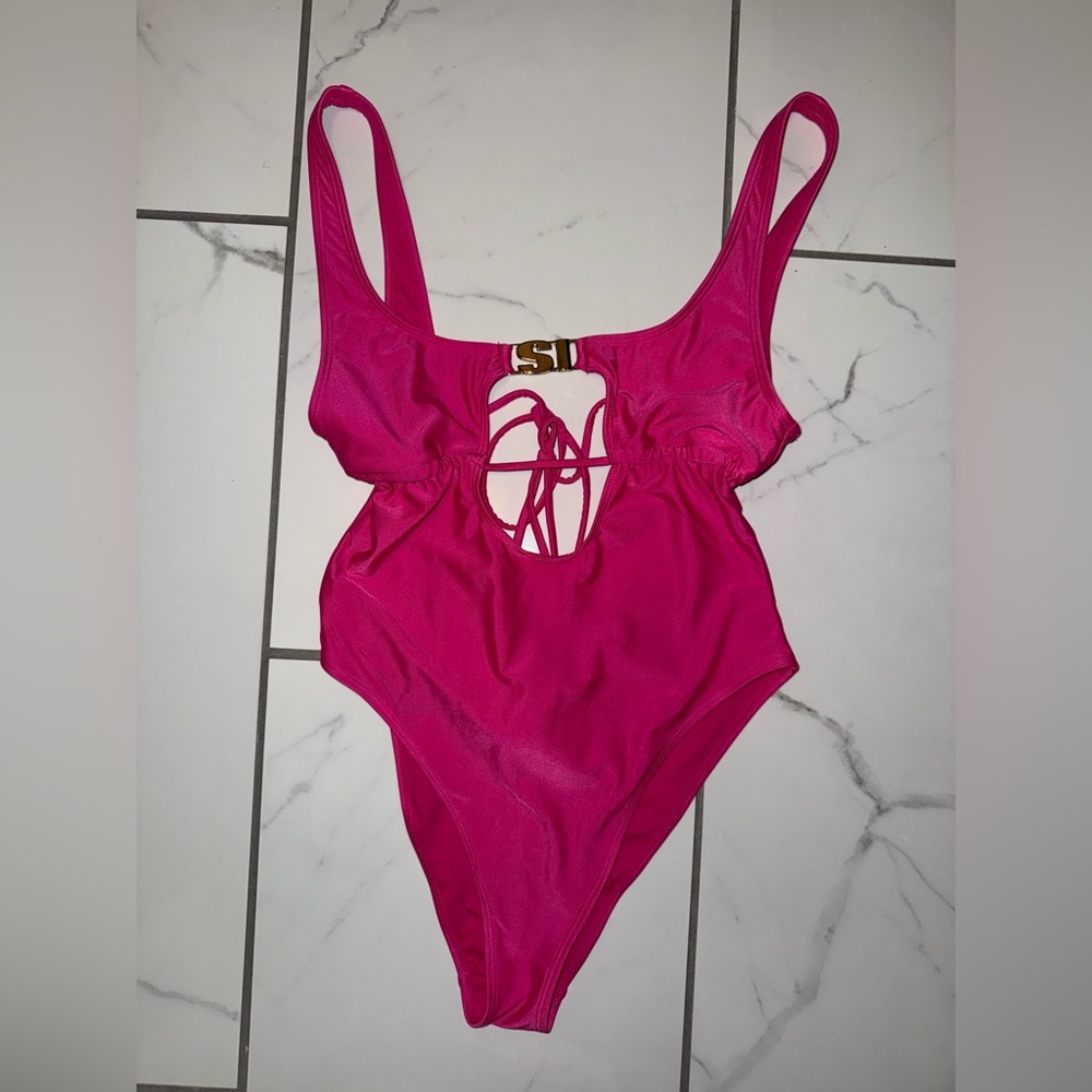forever 21 sports illustrated pink one piece bathing suit